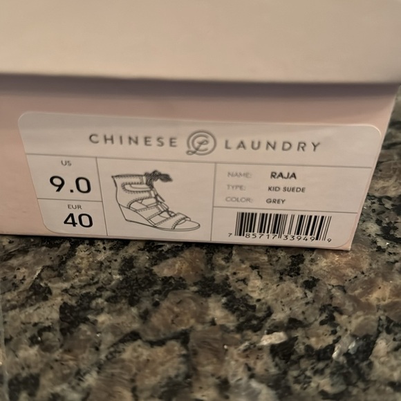 Chinese Laundry Raja Kid Suede lace wedge sandal NIB 9 - Picture 10 of 12